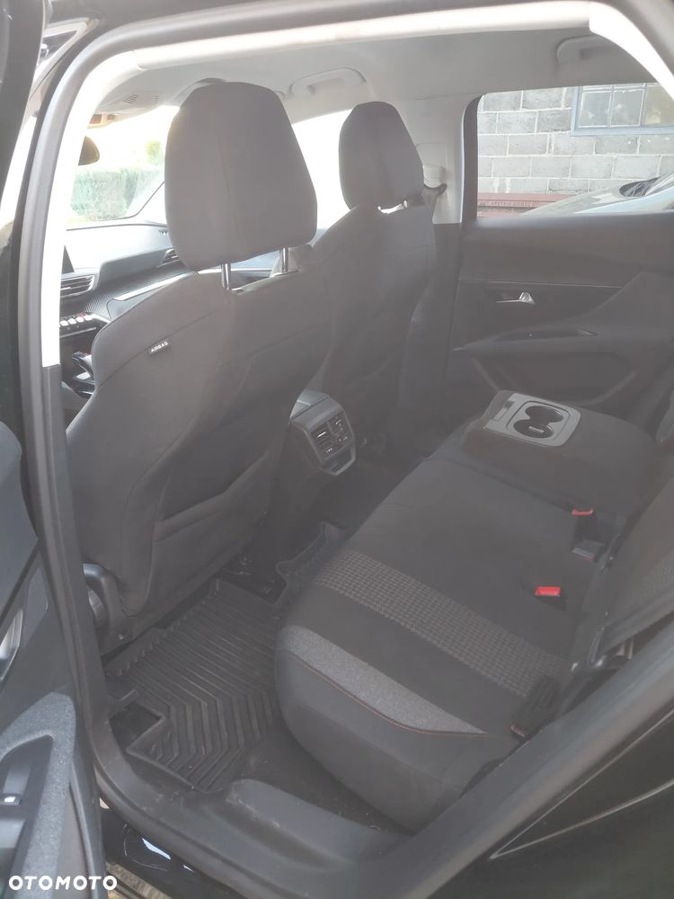 Peugeot 3008 1.2 PureTech GPF Active S&S EAT8 - 18