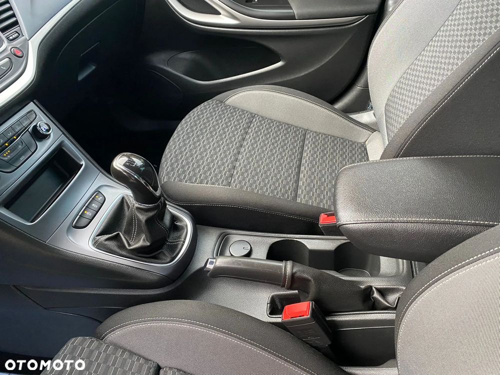 Opel Astra 1.2 Turbo Start/Stop Business Elegance - 3