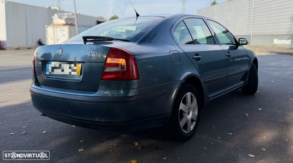 Skoda Octavia 1.9 TDi Sportline - 4