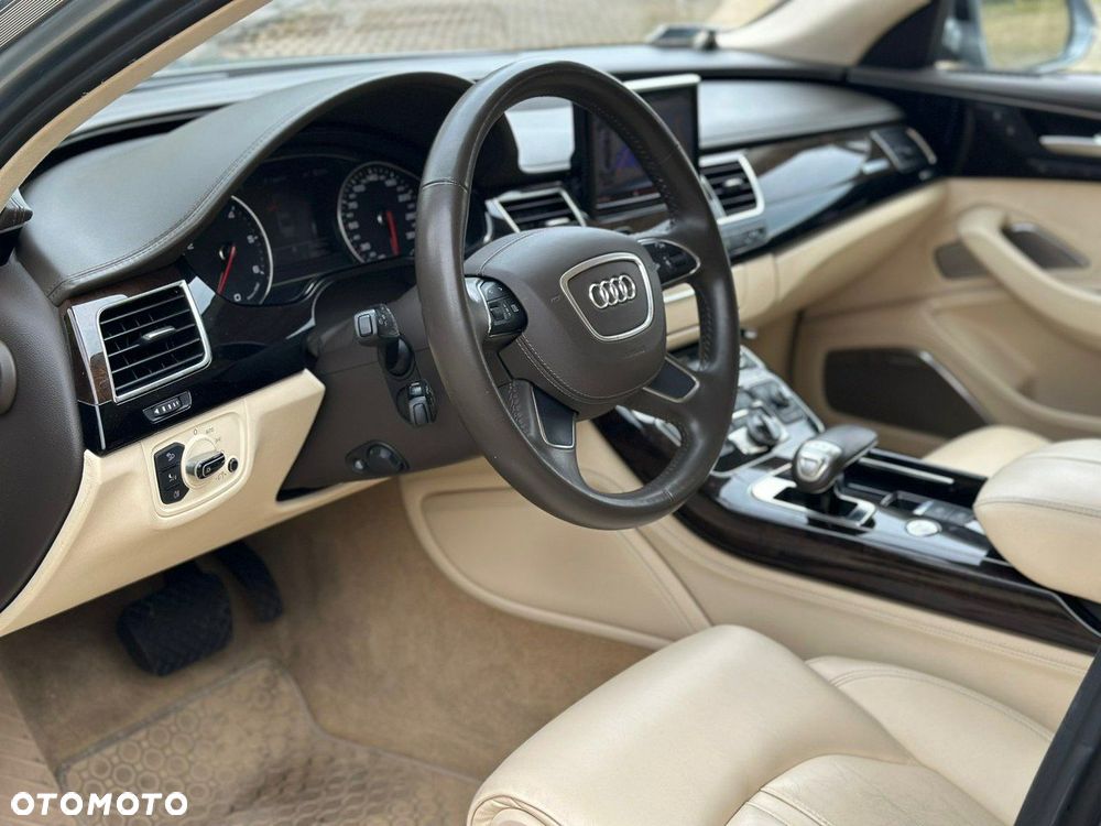 Audi A8 - 18