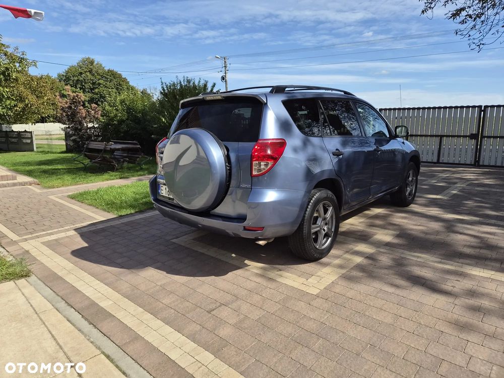 Toyota Rav4 2007 photo 5