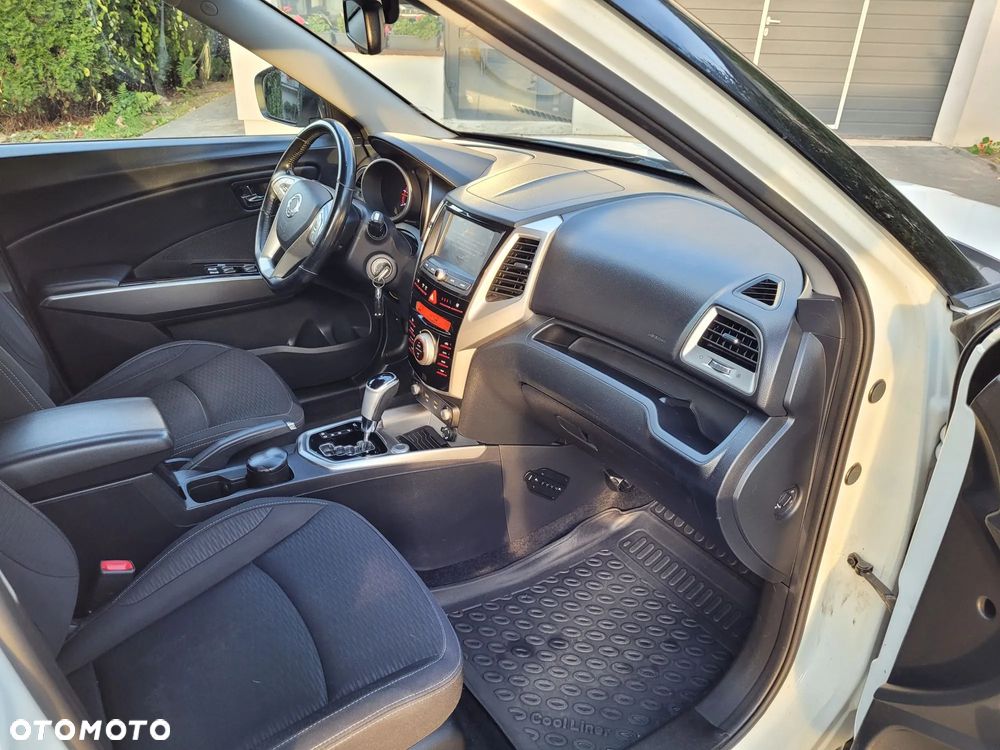 SsangYong/KGM Tivoli 1.6 D Onyx - 15