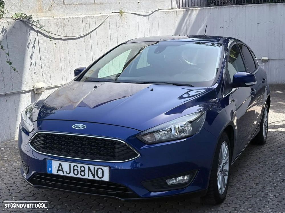 Ford Focus 1.0 EcoBoost S&S COOL&CONNECT DESIGN - 16