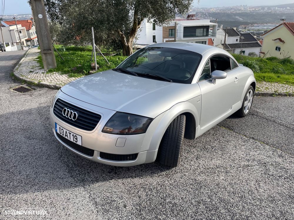 Audi TT Coupé 1.8 T - 1