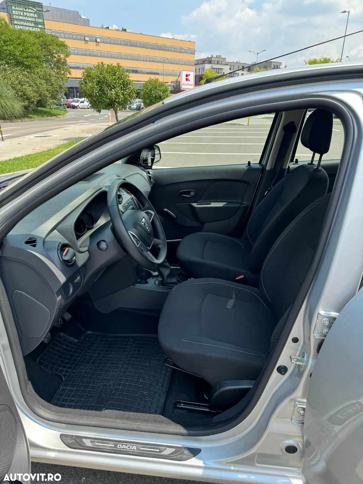 Dacia Logan MCV SCe 75 Laureate - 29