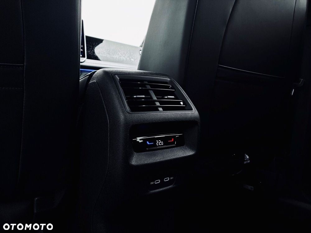 Volkswagen Tiguan - 21