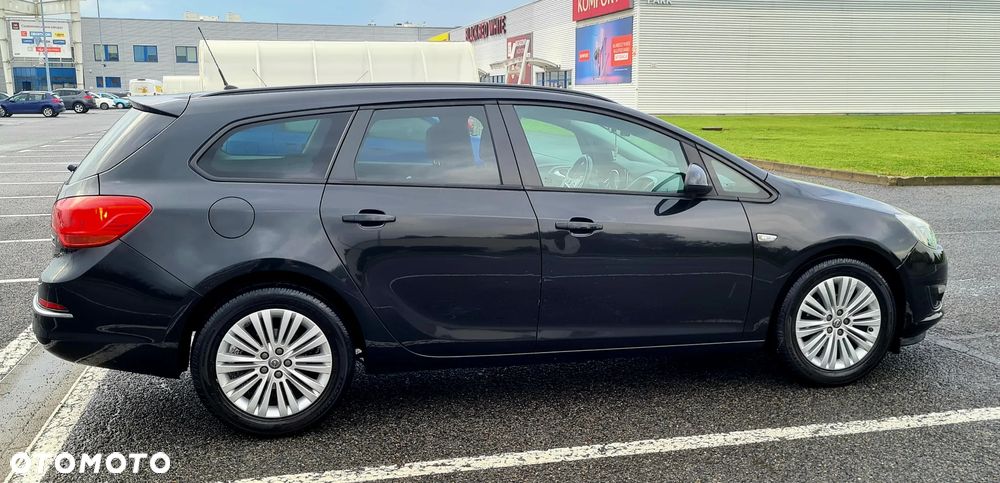 Opel Astra 1.4 Turbo Sports Tourer Automatik - 4