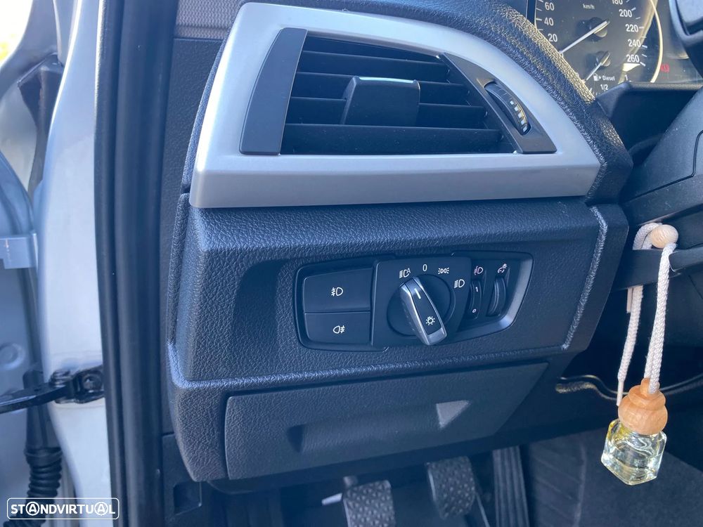 BMW 116 d Advantage - 12