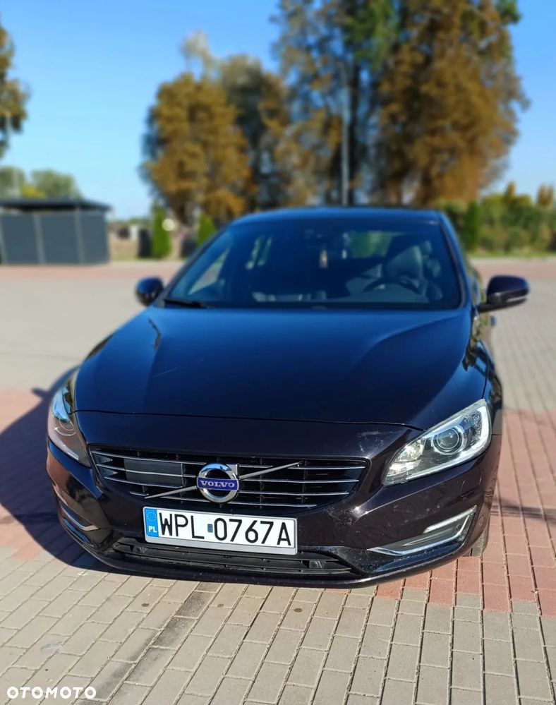 Volvo V60 D6 AWD Plug-in Hybrid Summum - 5