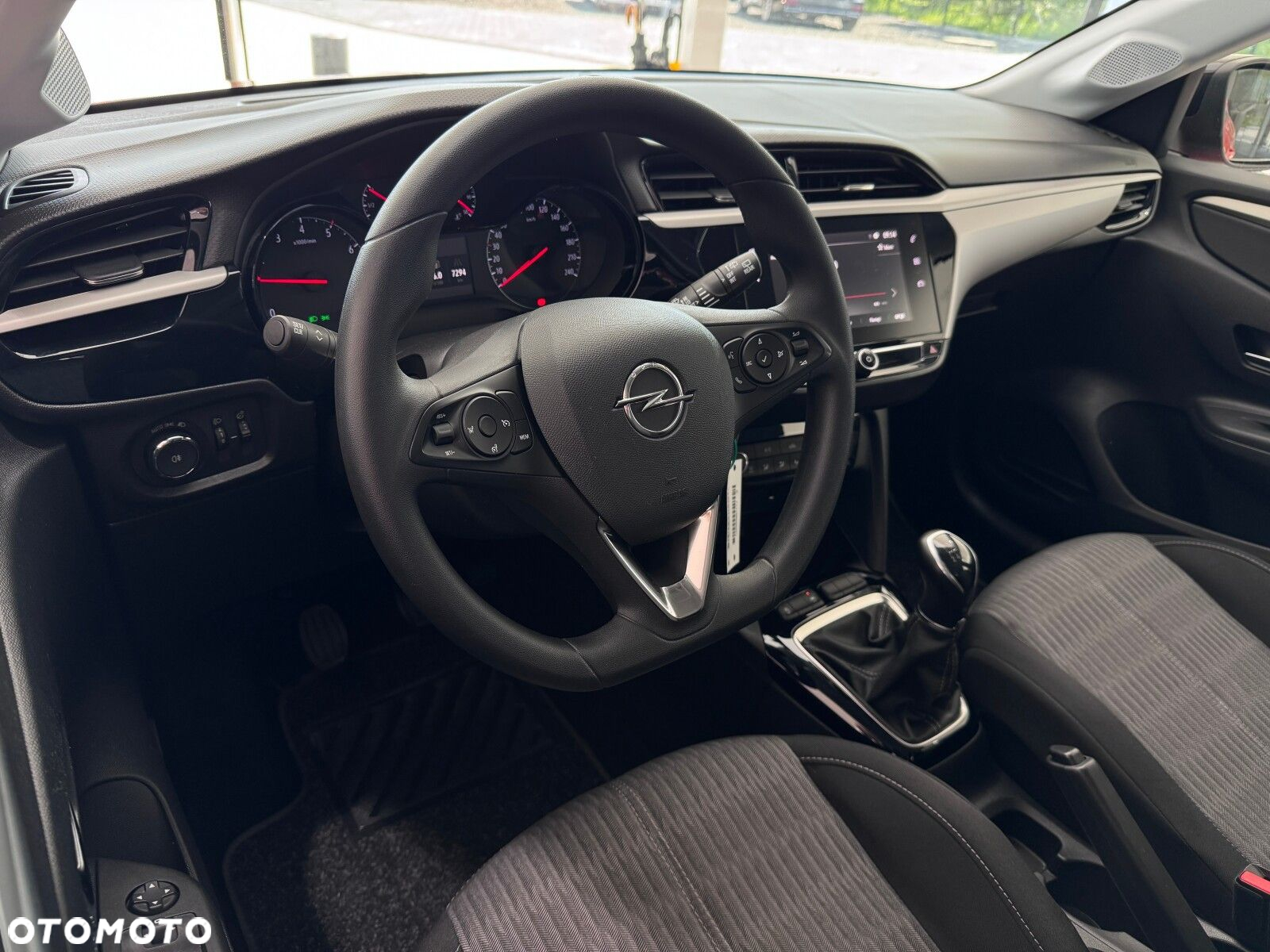 Opel Corsa - 8
