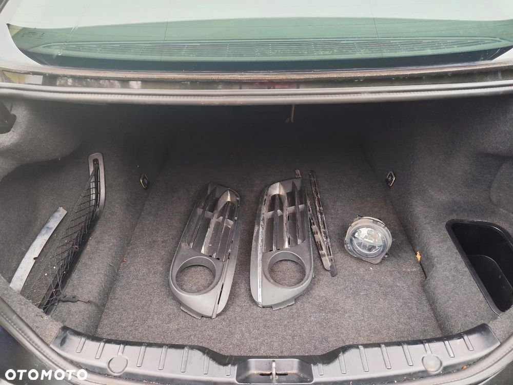BMW Seria 5 - 32