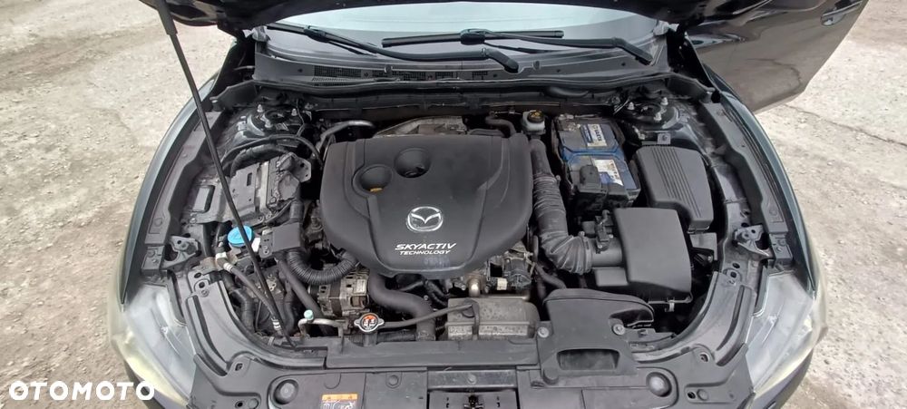 Mazda 6 2.2 Kombi SKYACTIV-D Center-Line - 14
