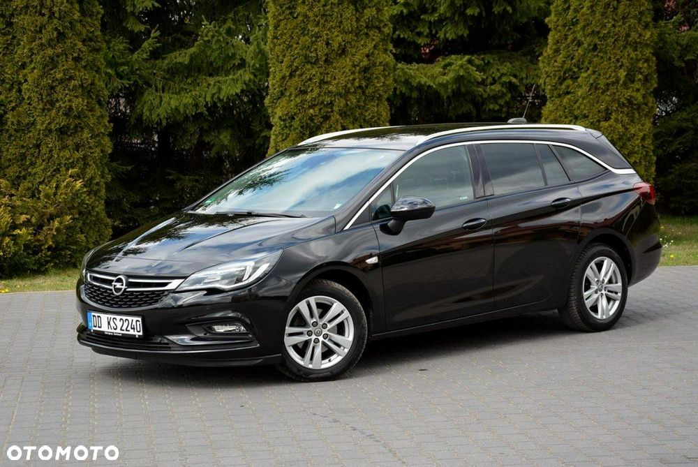 Opel Astra 1.4 T Dynamic - 11