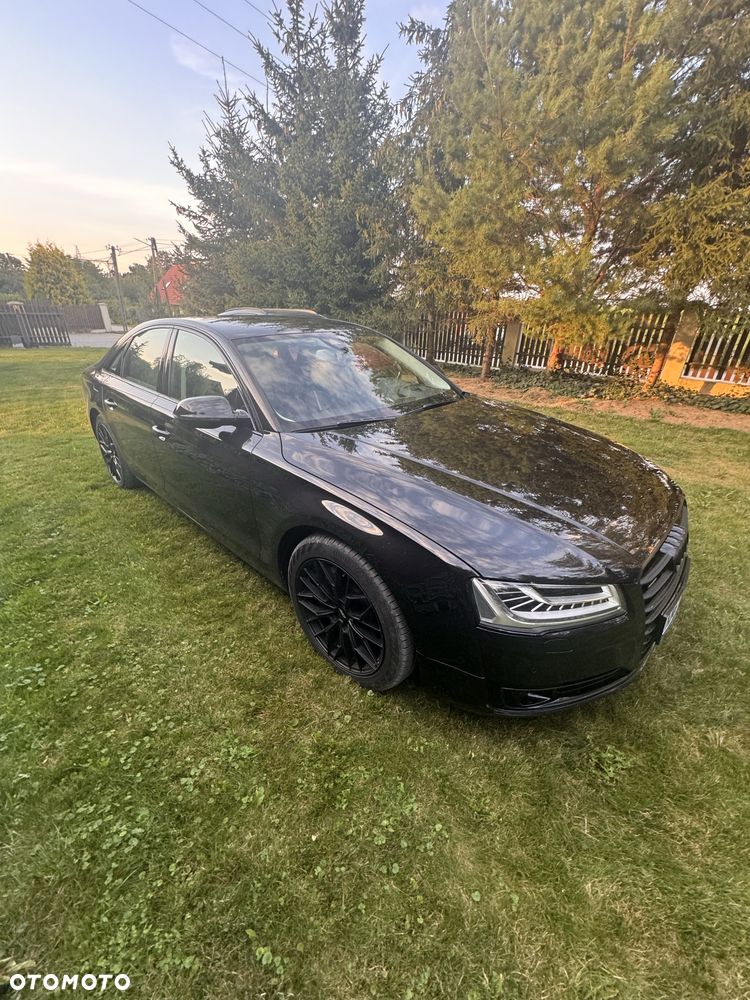 Audi A8 - 7