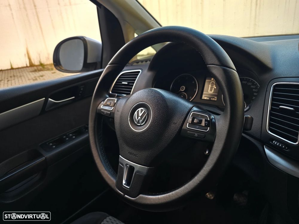 VW Sharan 2.0 TDI Confortline - 47