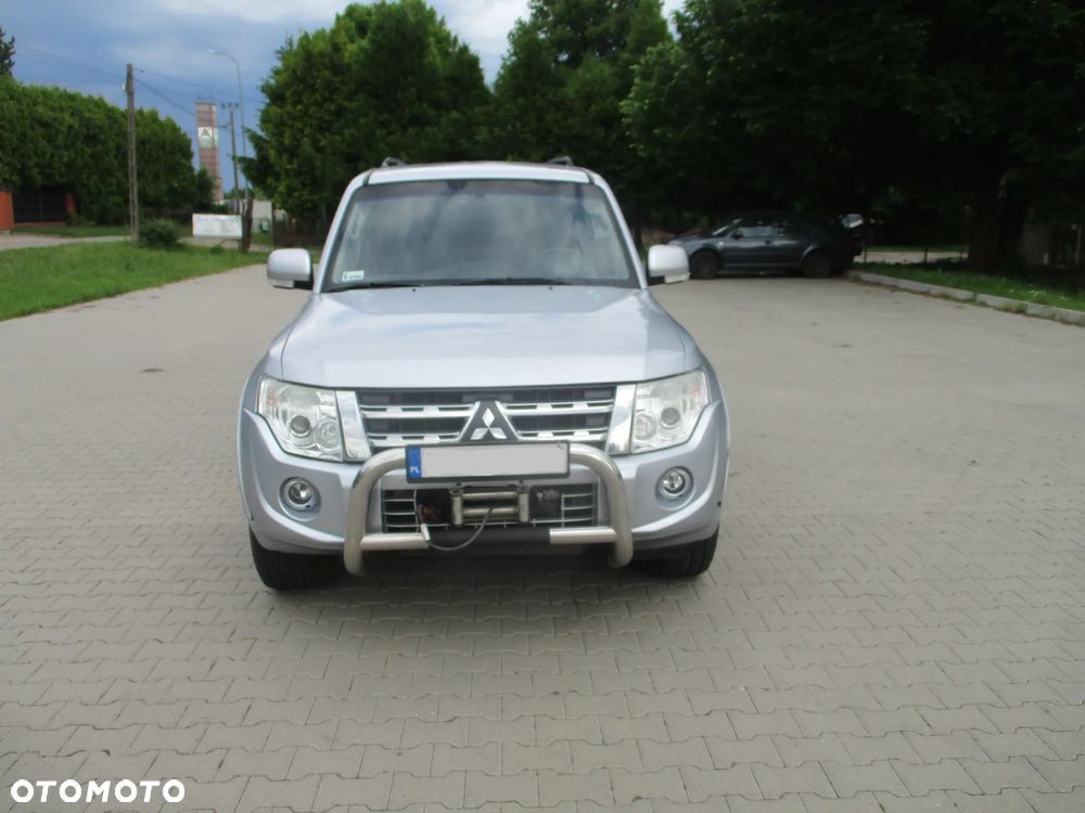 Mitsubishi Pajero 3.2 DID Invite - 13