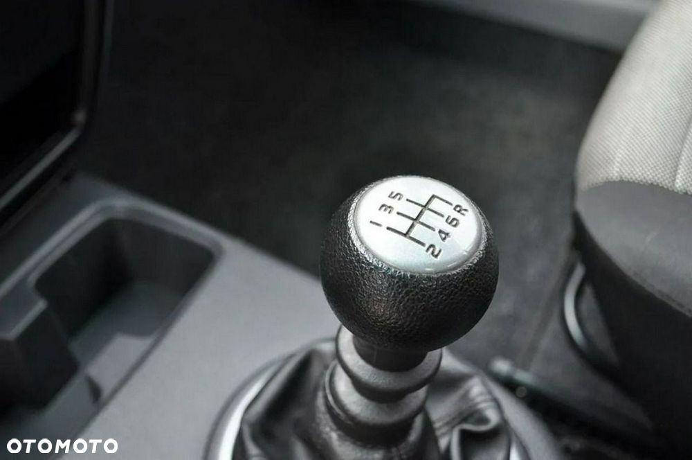Suzuki SX4 2.0 DDiS 4x2 Style - 26
