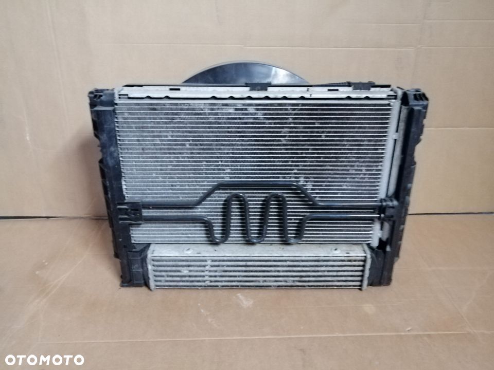 Chłodnica wentylator BMW E90 E84 X1 E87 2.3D 7801647 - 1