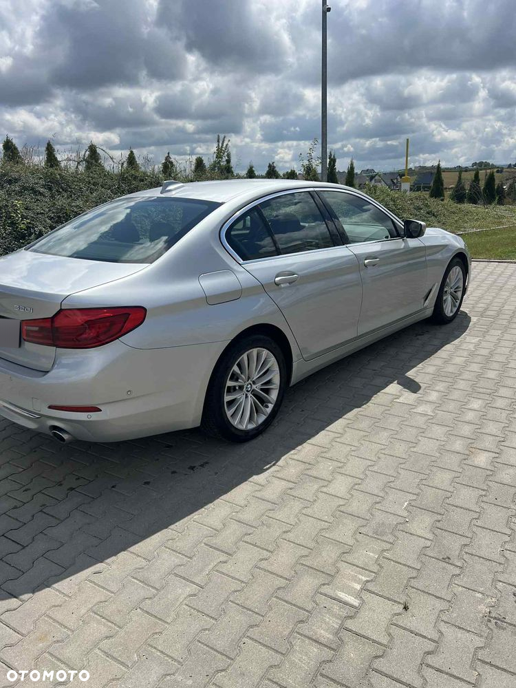 BMW Seria 5 520i GPF Luxury Line - 18
