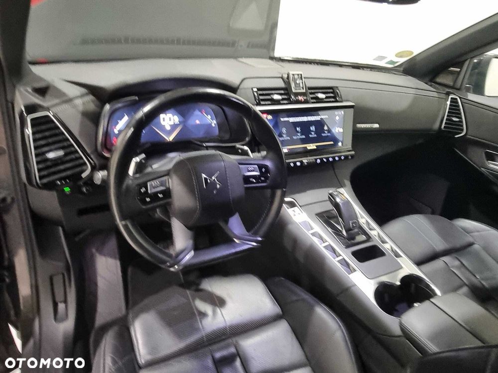 DS Automobiles DS 7 Crossback - 16