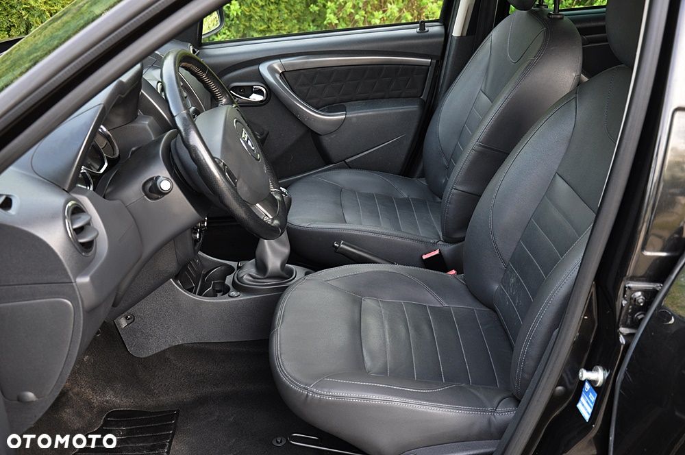 Dacia Duster 1.6 16V 105 4x4 Laureate - 29