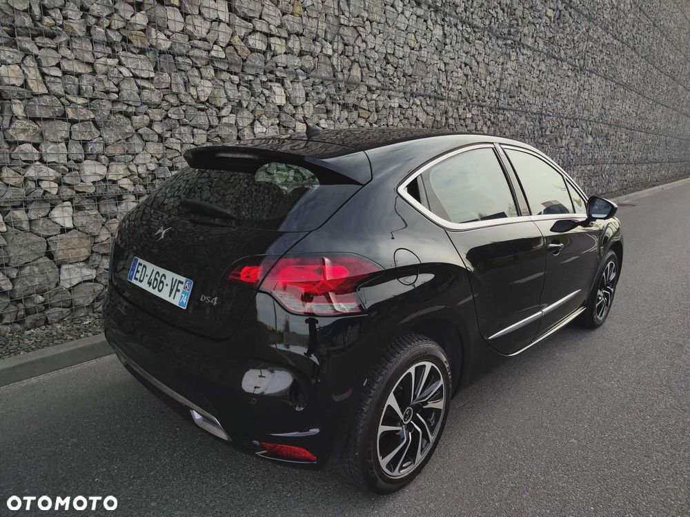 Citroën DS4 PureTech 130 Stop&Start SoChic - 11
