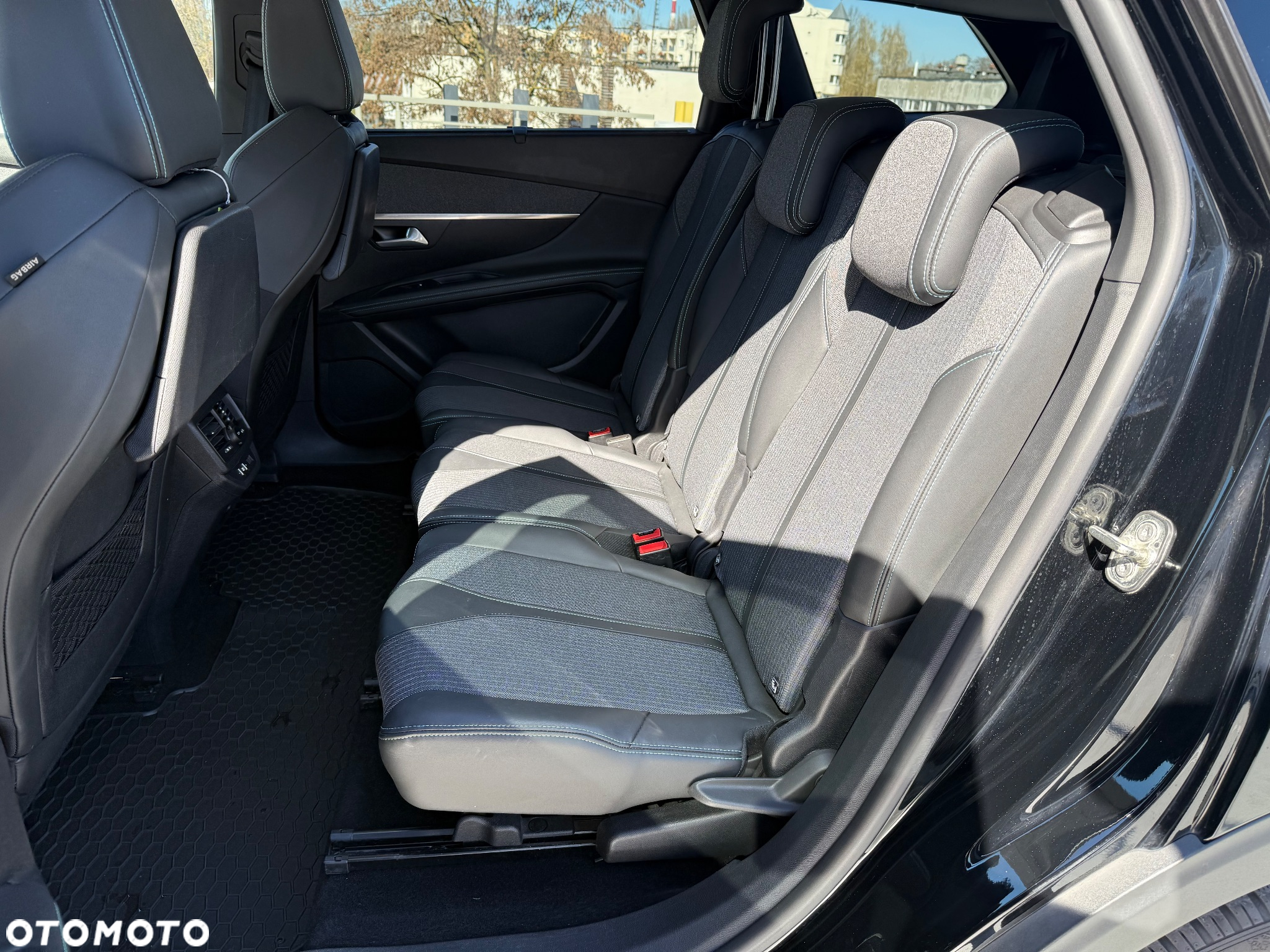 Peugeot 5008 2.0 BlueHDi Allure Pack S&S EAT8 - 19