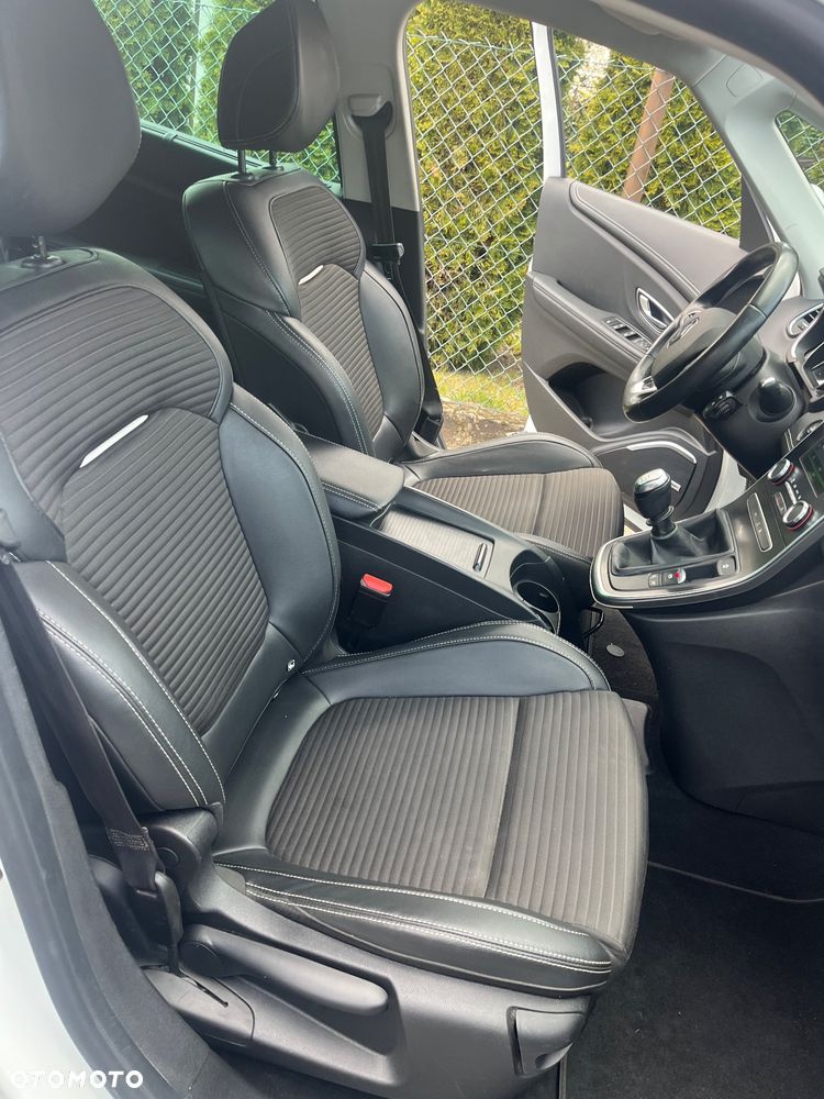 Renault Grand Scenic Gr 1.5 dCi Energy Bose EU6 - 29