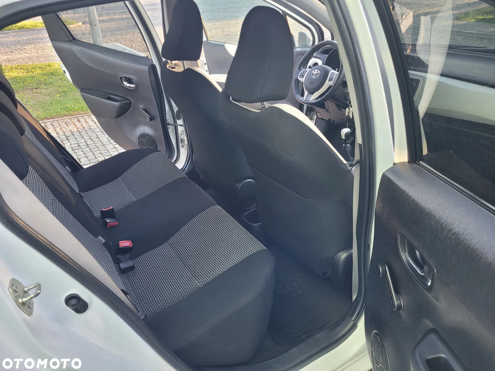 Toyota Yaris 1.33 Trend - 8