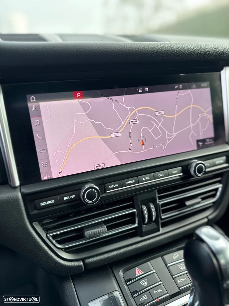 Porsche Macan Spirit - 26