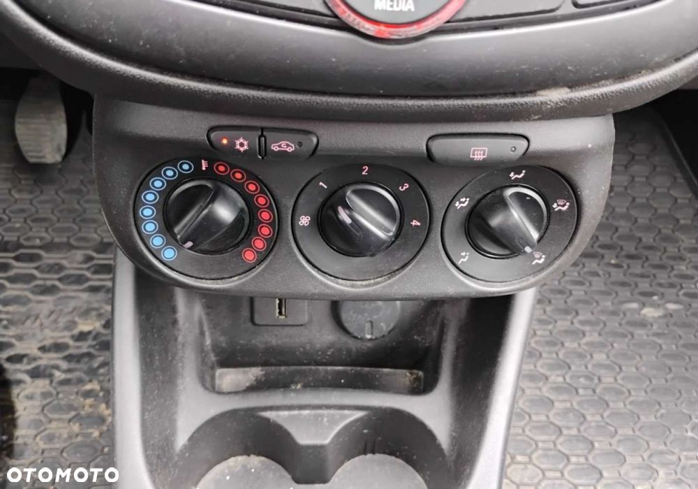 Opel Corsa - 15