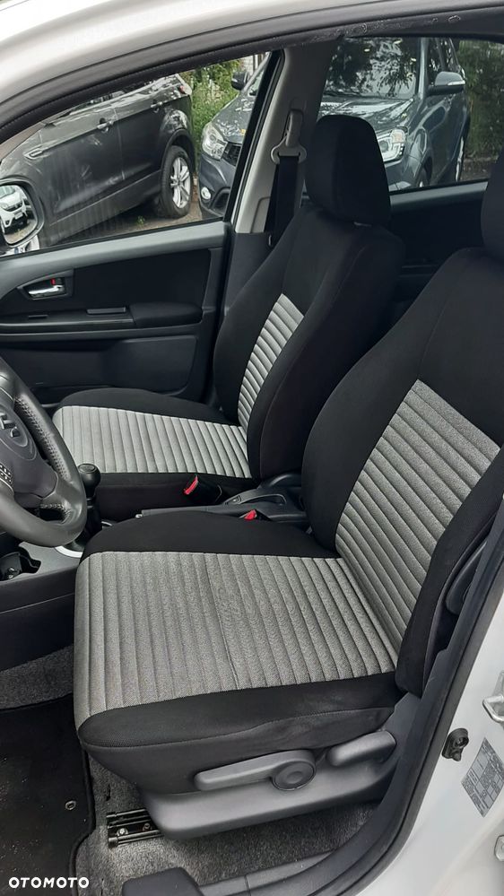 Suzuki SX4 1.6 VVT 4x2 City - 14