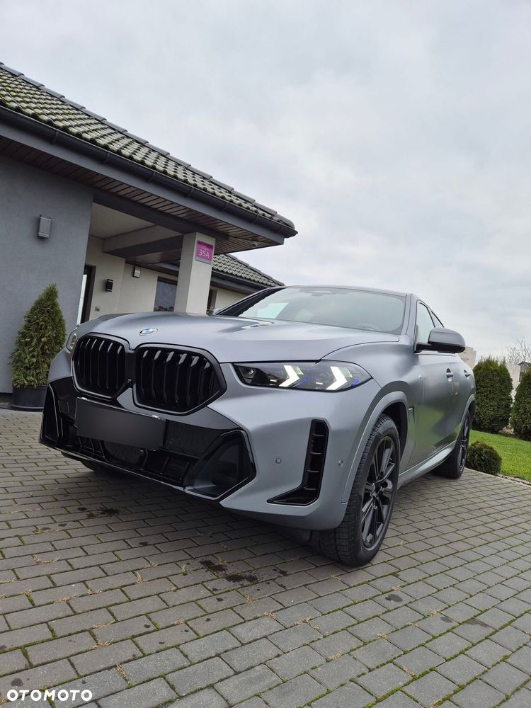 BMW X6 xDrive40i mHEV sport - 9