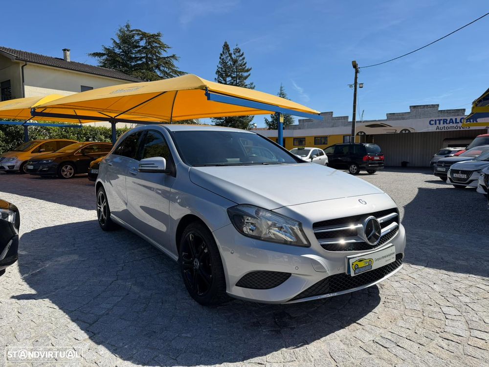 Mercedes-Benz A 180 CDI (BlueEFFICIENCY) Urban - 3