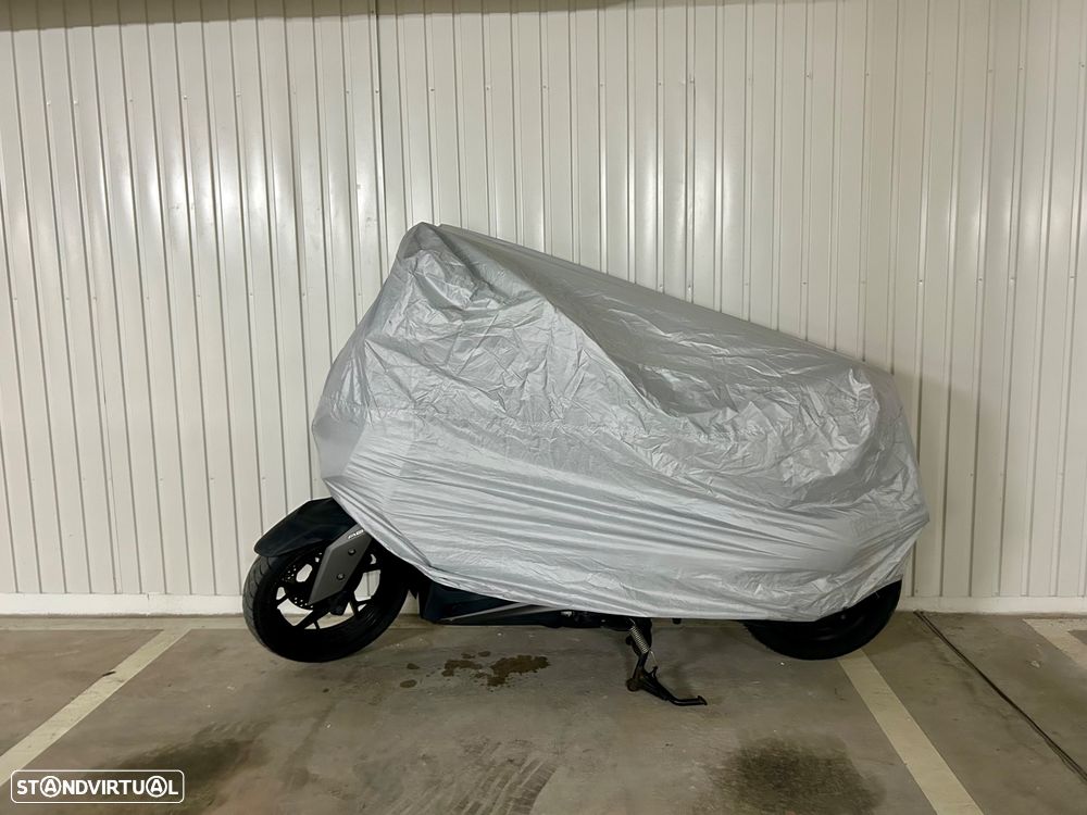 Yamaha X-Max 300 - 22