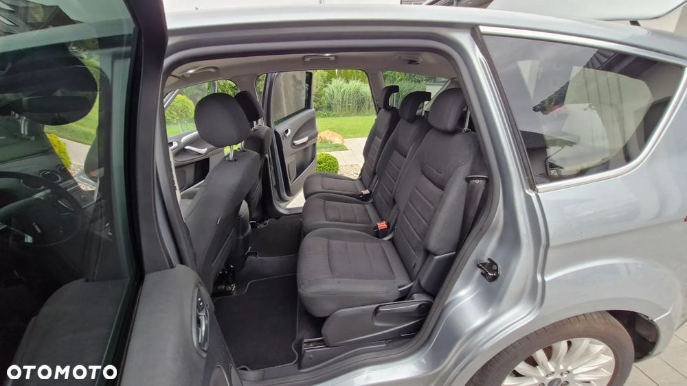 Ford S-Max 2.0 TDCi DPF Champions Edition - 9