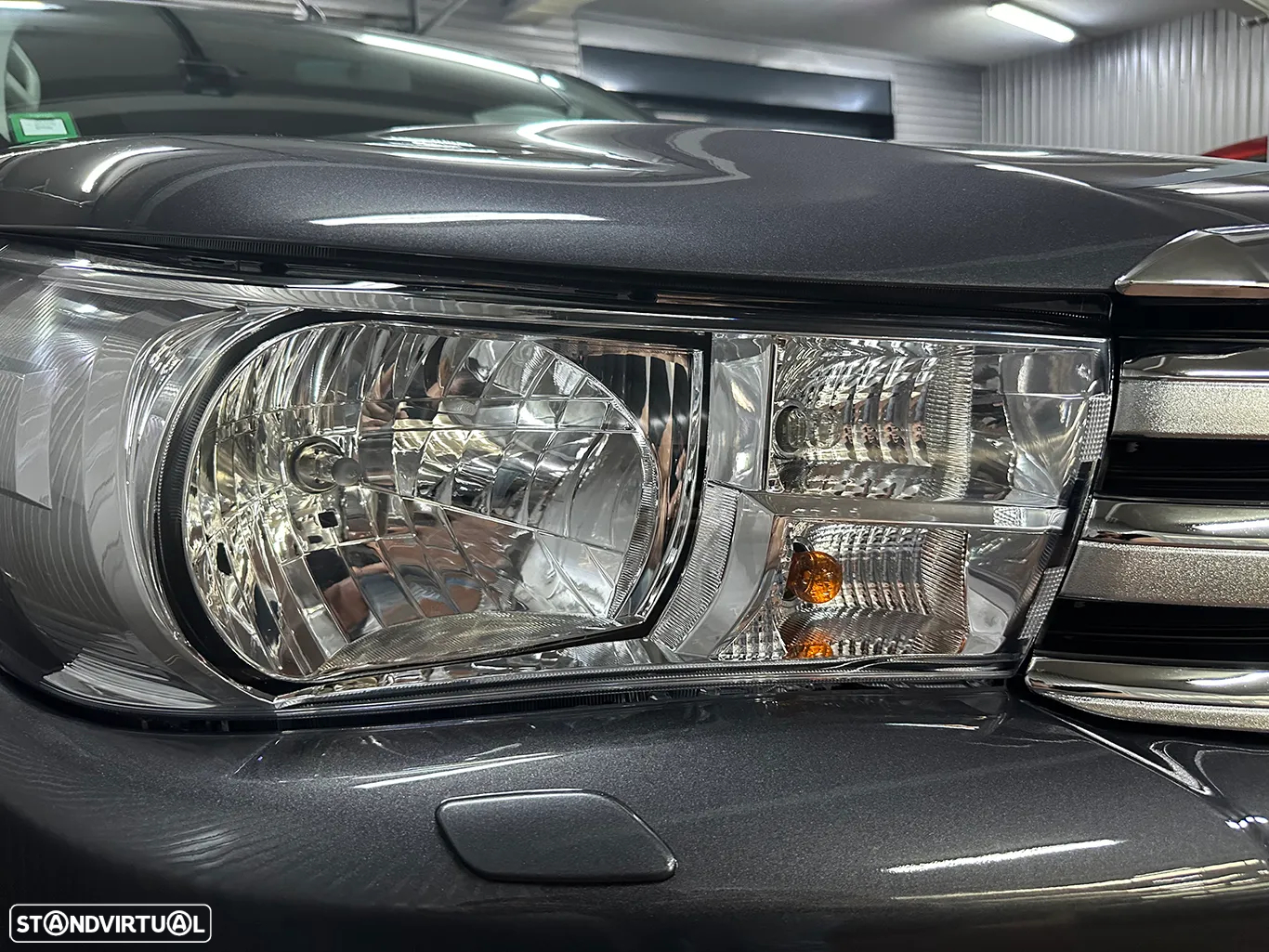 Toyota Hilux 2.4 D-4D 2WD CD Tracker - 41