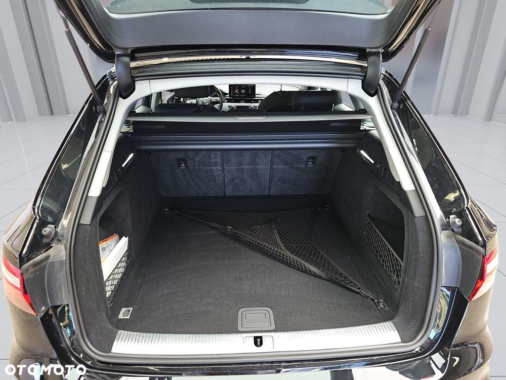 Audi A4 Avant 40 TFSI mHEV Quattro S tronic - 22