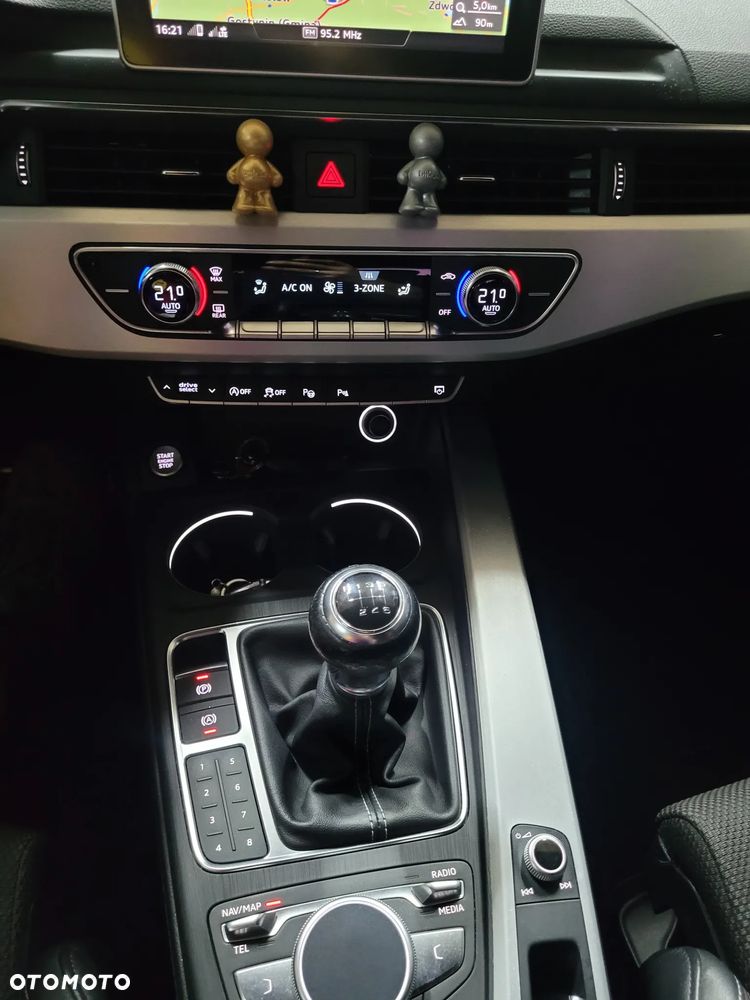 Audi A4 Avant 2.0 TDI ultra - 24