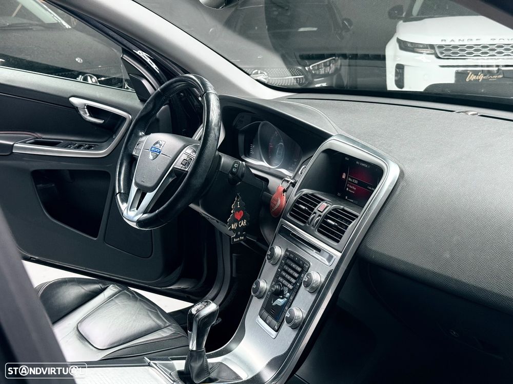 Volvo XC 60 2.0 D3 Dynamic Edition - 12