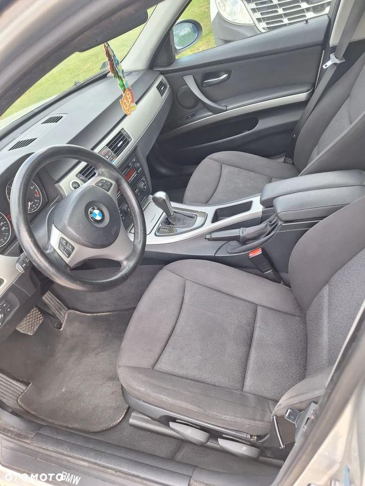 BMW Seria 3 - 10