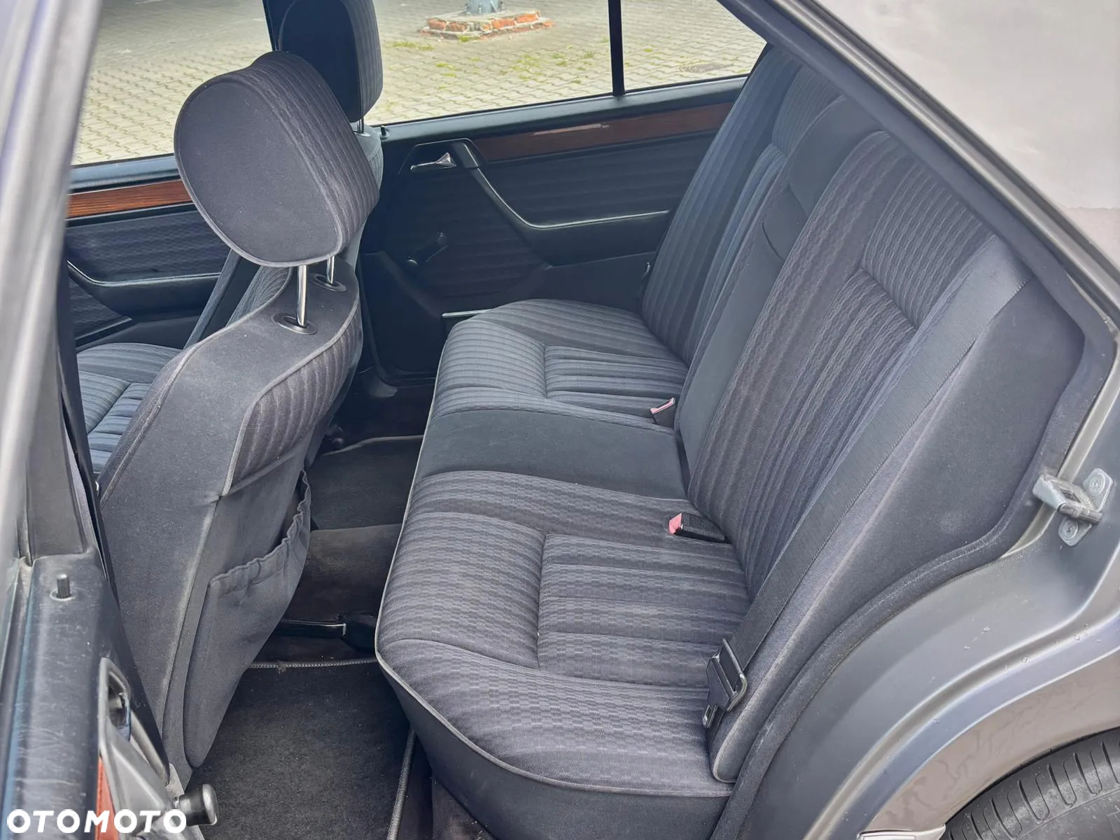 Mercedes-Benz W124 (1984-1993) - 9