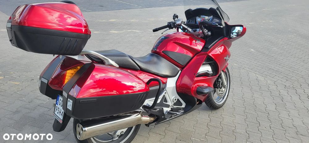 Honda ST - 4