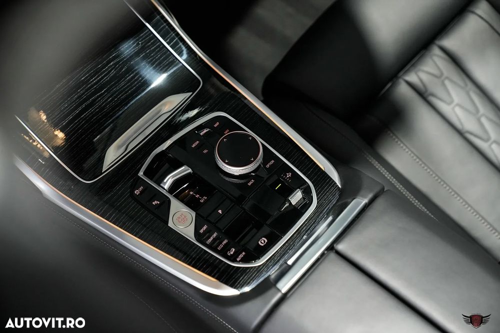 BMW X7 xDrive40d - 13