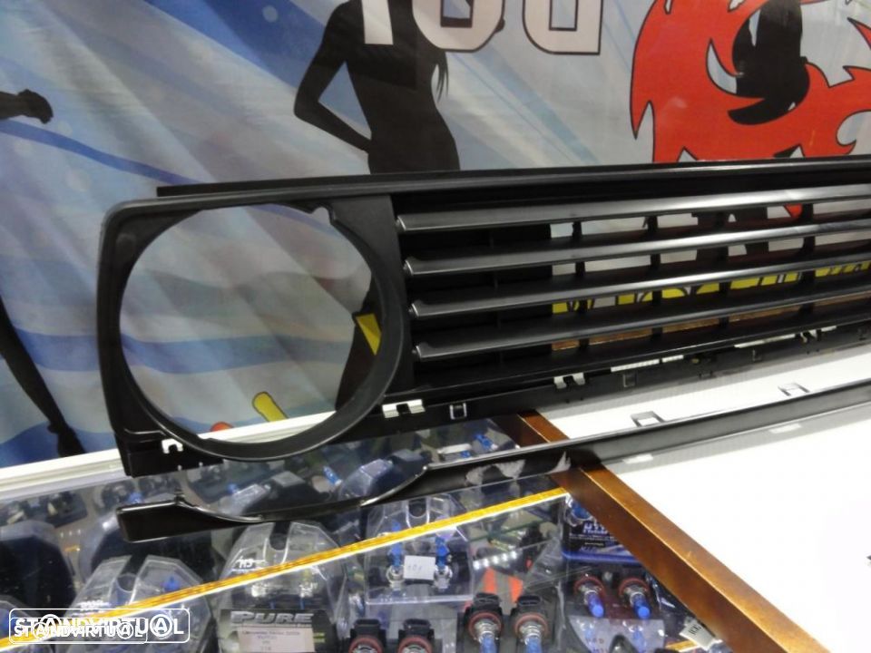 Grelha frontal VW Golf 2 / II sem símbolo em plástico ABS C/ 2anos de Garantia - 19