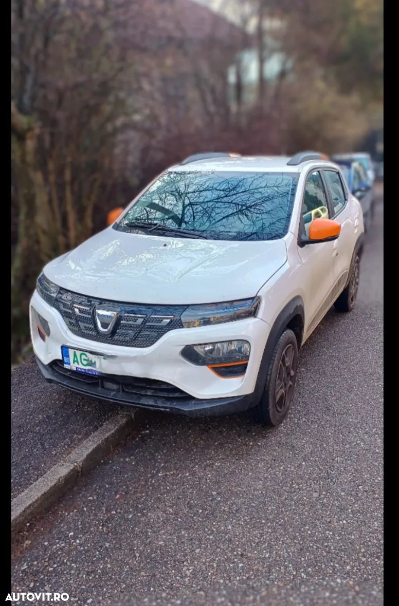 Dacia Spring Expression - 1