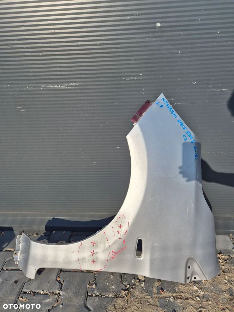 BŁOTNIK MITSUBISHI SPACE STAR II - 1