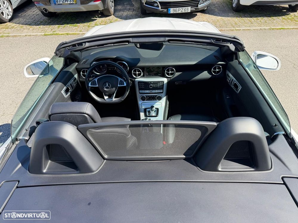 Mercedes-Benz SLC 300 Aut. - 9