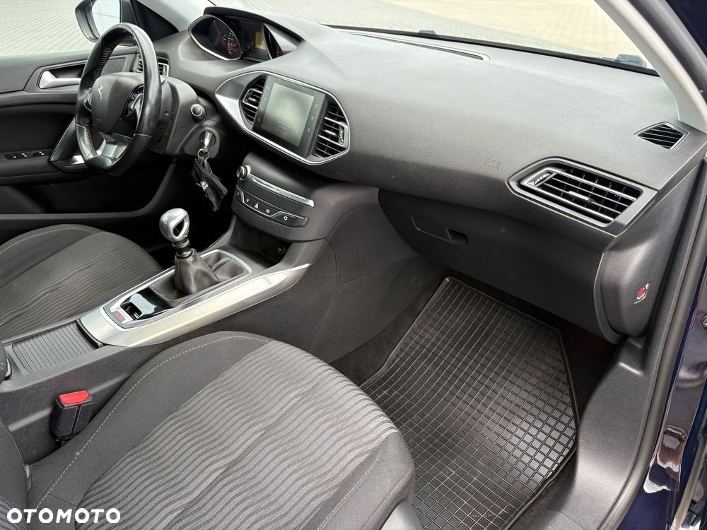 Peugeot 308 BlueHDi 150 Stop & Start Business-Line - 24