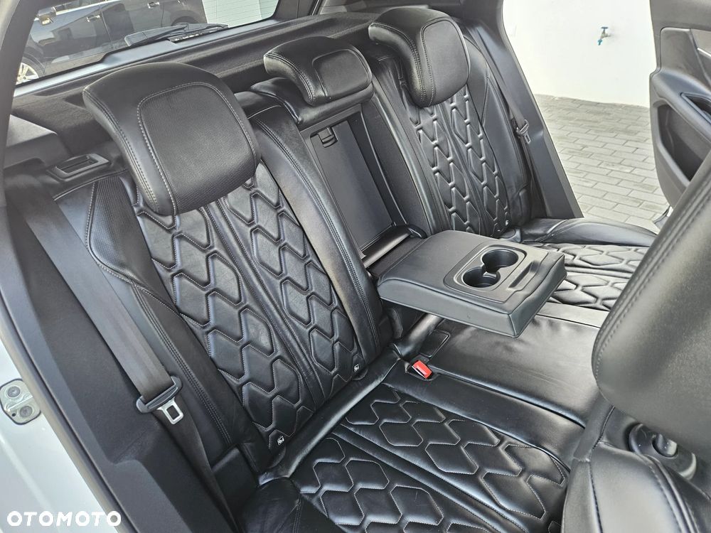 Peugeot 3008 BlueHDi 180 Stop & Start EAT8 GT - 18